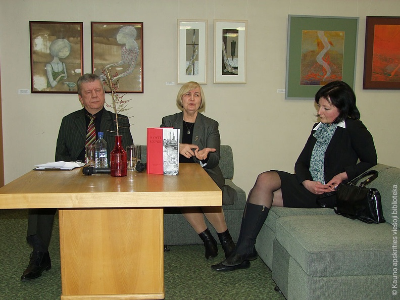 J. Šikšnelis, J. Saulėnienė ir R. Būdvytienė