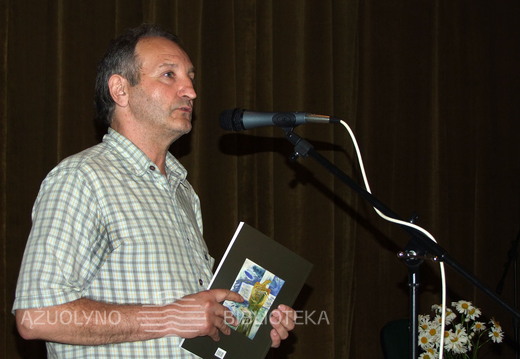 Almanacho redaktorius A. Pakėnas