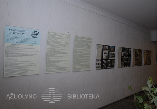 Paroda “Tarp knygų ir ąžuolų“