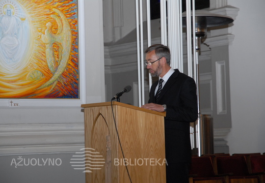 Skaitinį skaito bibliotekininkas S. Lūžys