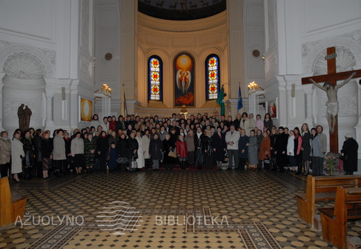 Bibliotekos darbuotojai ir svečiai