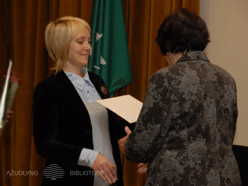 LR Kultūros ministerijos vyr. specialistės Erikos Buivydienės sveikinimai. Padėka Irenai Bartašienei