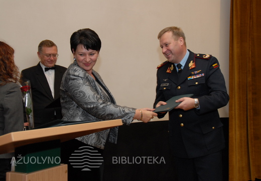Sveikina LK KOP vadas brg. gen. A. Leita