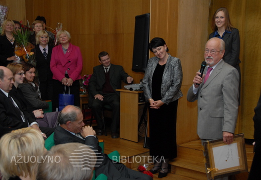 Sveikinima Kauno miesto V. Kudirkos bibliotekos direktorius Z. Vaškevičius