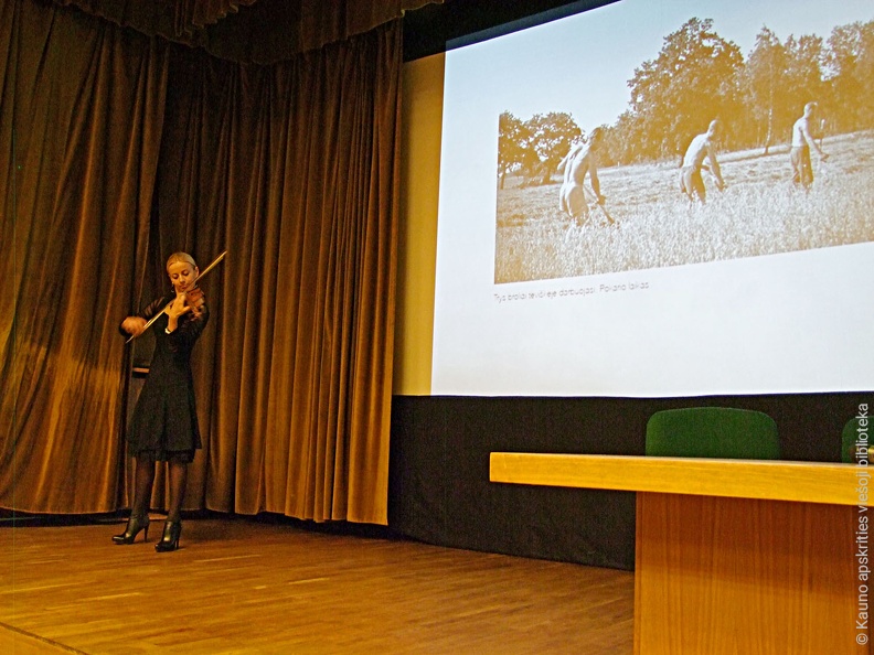 Smuikininkė Viktorija Kukauskaitė