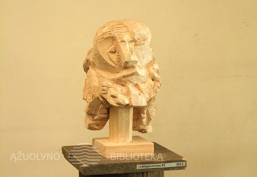 L. Striogos "Autoportretas"