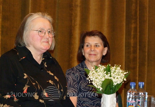 S. ir M. K. Čiurlionių anūkė skulptorė Dalia Palukaitienė ir aktorė Liucija Zorūbaitė