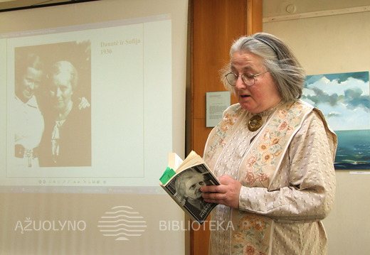 S. ir M. K. Čiurlionių anūkė skulptorė Dalia Palukaitienė