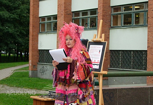 Aktorė Jolita Ross seka pasaką