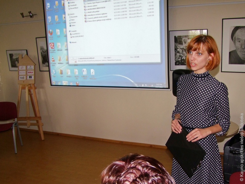Renginio vedėja - KAVB Kultūros renginių ir leidybos grupės darbuotoja Lina Sabaitytė