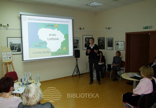 Linas Urbonavičius pristato idėją „Interaktyvus verslumo ugdymas“ 