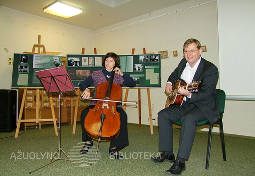 V. Šiugždinio anūkė Agnė Arbačiauskienė ir aktorius Giedrius Arbačiauskas