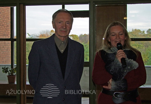 Fotomenininkas Romualdas Rakauskas ir KAVB Kultūros renginių ir leidybos gr. vadovė Rimantė Tamoliūnienė