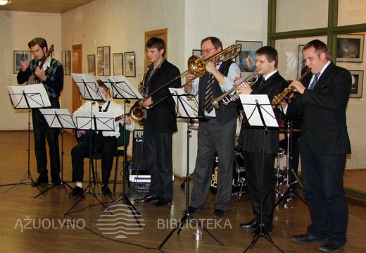 Koncertuoja KTU diksilendas „Old Cellar Dixi Band“