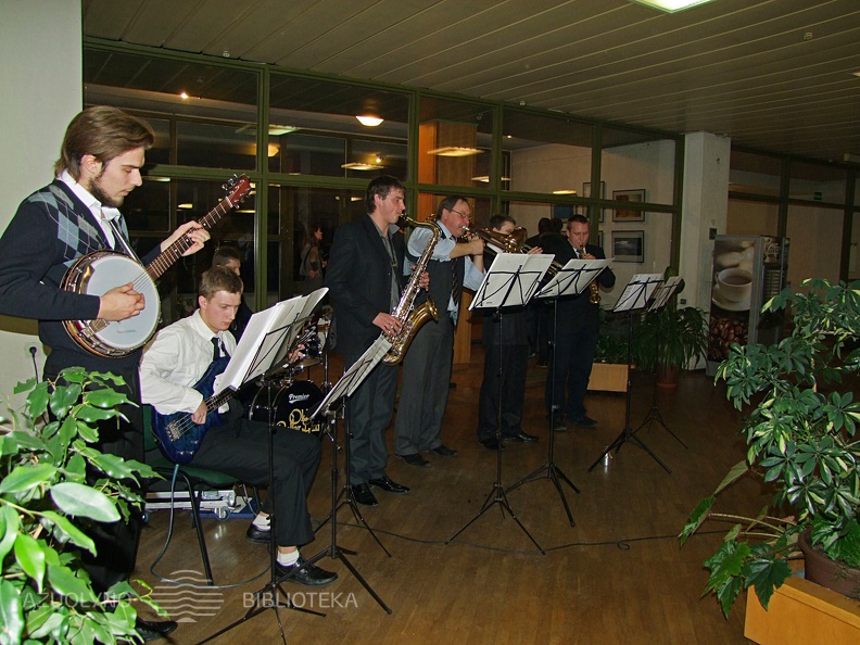 Koncertuoja KTU diksilendas „Old Cellar Dixi Band“