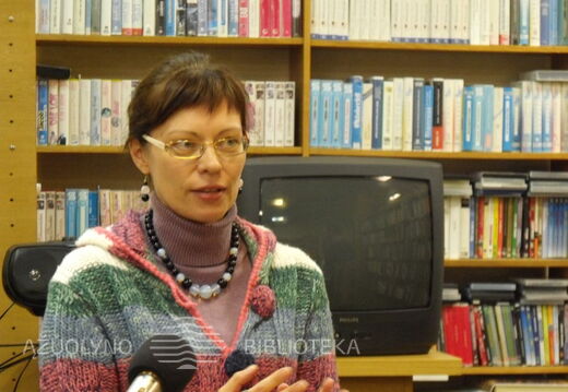 Rašytoja, romano „Maša-magiška agentė“ autorė Saulė Zujūtė 