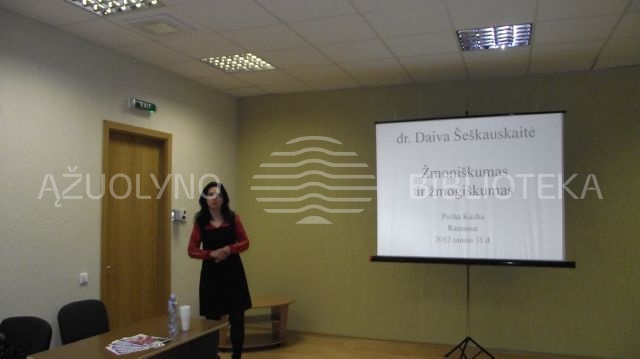 Dr. Daiva Šeškauskaitė pristato idėją &quot;Žmoniškumas ir žmogiškumas&quot;