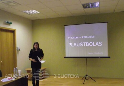 Milda Zakaitė pristato idėją „Plaustbolas – futbolo žaidimas ant plausto“
