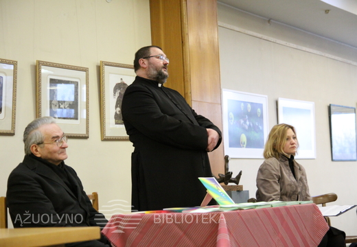 Kunigas Vitas Kaknevičius pristato knygą "Nuodėmė ir atleidimas"