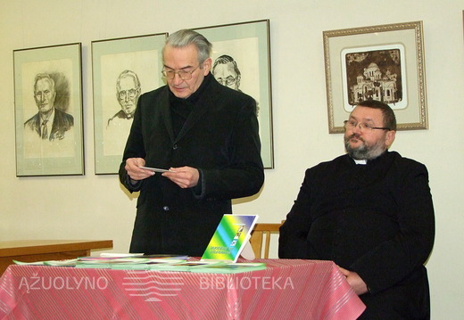 Knygos redaktorius akolitas Jonas Žiniauskas