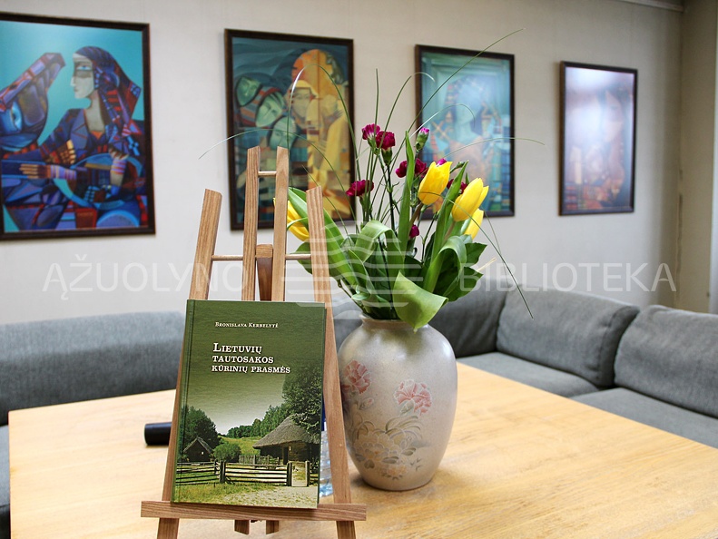 Bronislavos Kerbelytės monografija „Lietuvių tautosakos kūrinių prasmės”