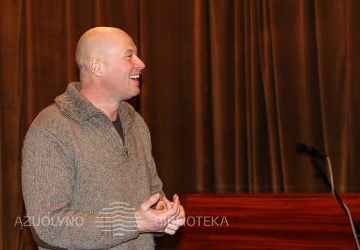 Paskaita „Išlikime jauni su joga“