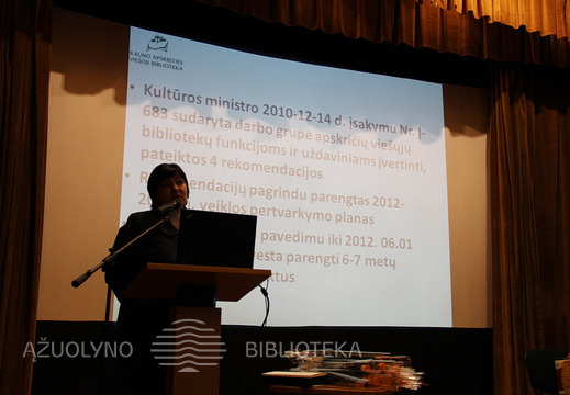 Visuotinis Kauno apskrities viešosios bibliotekos susirinkimas ir geriausių bibliotekininkų apdovanojimai