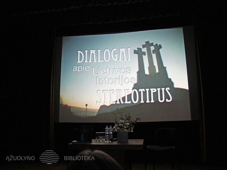 Žiūrovams parodytas dokumentinis filmas apie Lietuvos istoriją
