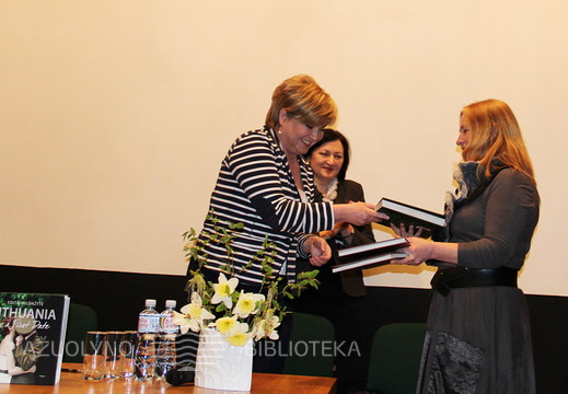 Apsikeitimas dovanomis