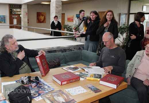 Saulius Kruopis taip pat pristatė knygą „NIDA BRUCKE. Ekspresionistinės tapybos plenerų antologija. Iliustruota istorija“.