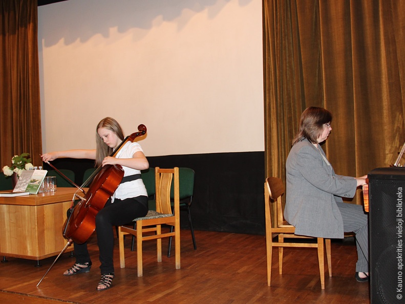 Renginį pradėjo Gailė Šamborskytė ir Gražina Dainauskienė, atlikusios J. Matesono „Ariją violančelei ir fortepijonui“. 