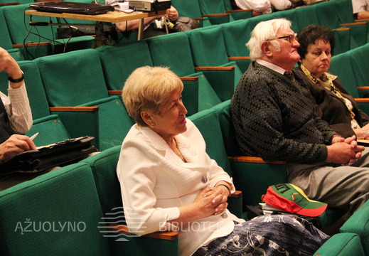 Kultūrologė dr. Olga Dubovaja, istorikas dr. Algirdas Matulevičius ir mokytoja Algaudė Emilija Bukontienė