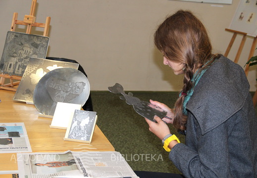 Darant grafikos kūrinį - monotipiją