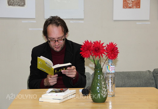 A. Jakučiūnas skaitė ir komentavo romano „Lalagė“ ištraukas