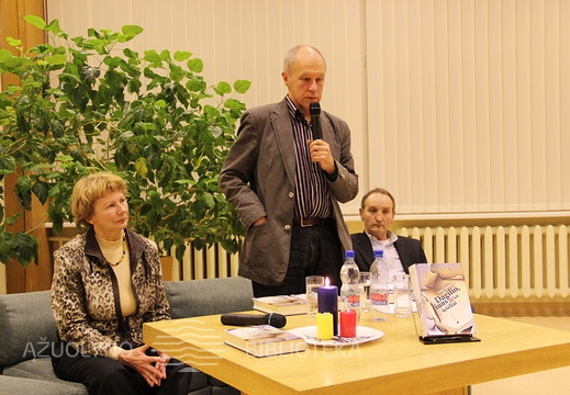 Kalba rašytojas Liudas Gustainis