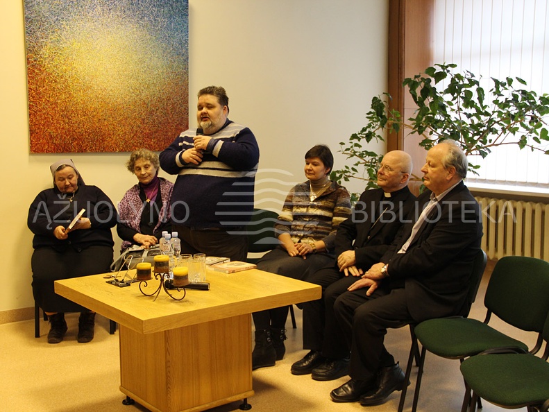 Apie naująją knygą pasakoja Andrius Navickas
