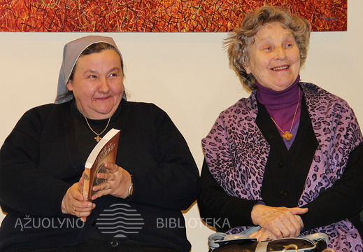 Regina Teresiūtė ir Nijolė Sadūnaitė