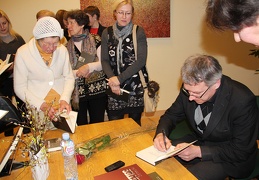 Autografų dalybos