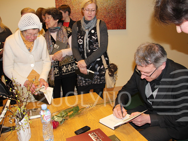 Autografų dalybos