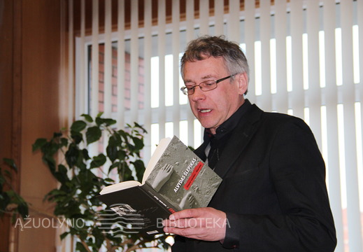 Susitikimas su Metų knygos laureatu rašytoju Alvydu Šlepiku