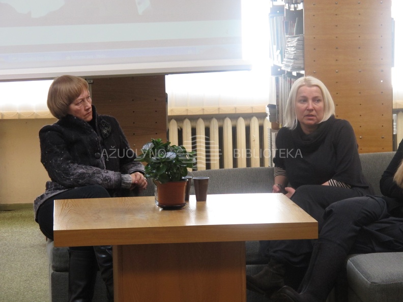 Įdomiai apie dukros Kotrynos darbą pasakojo KNDT aktorė ir režisierė Inesa Paliulytė