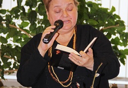 Eiles V. Tamoliūnui skaitė Dovilė Zelčiūtė