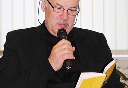 Savo kūryba dalijasi Vidmantas Elmiškis
