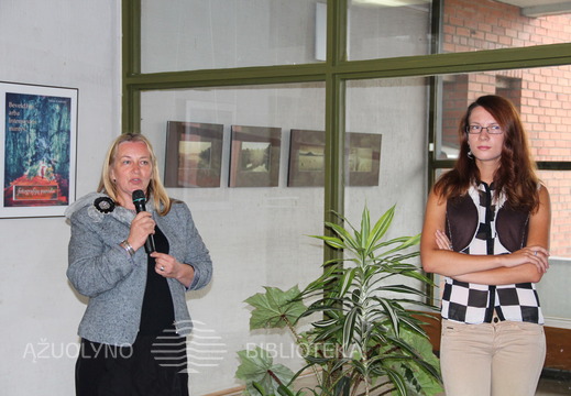 Parodos atidarymo akimirka