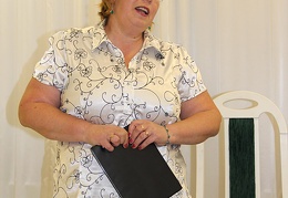Renginį pristatė Šakių raj. savivaldybės viešosios bibliotekos Skaitytojų aptarnavimo sk. vedėja Lina Eringienė