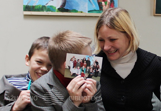 Prisimenant kūrybines dirbtuves, dienos centro vaikams sunkiausia buvo suvokti, kad jie taip puikiai atliko užduotis