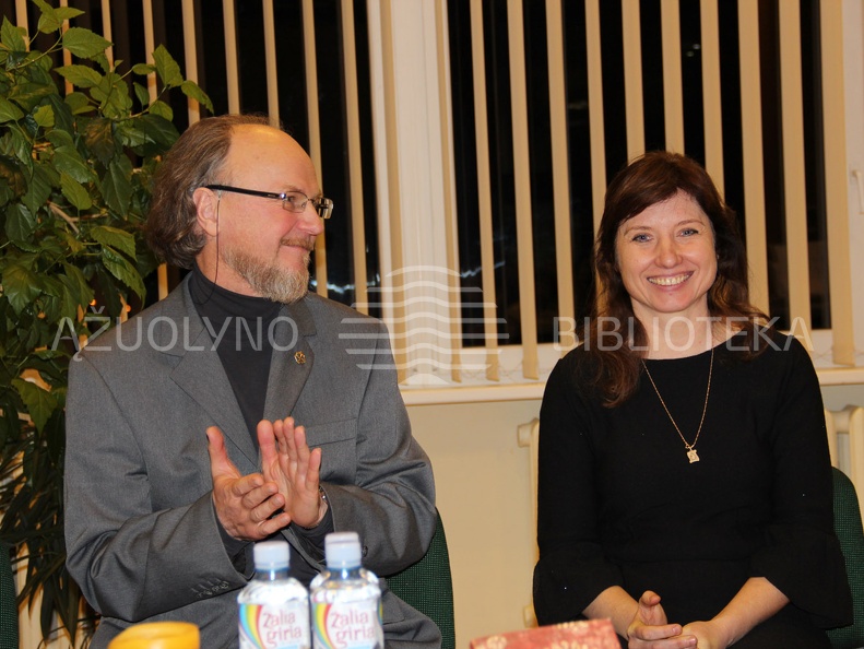 Kun. prof. Romualdas Dulskis ir doc. dr. Lina Šulcienė