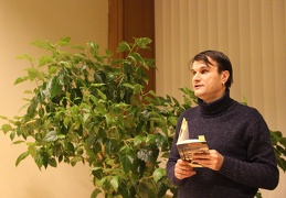 Poetas, eseistas, dainų tekstų autorius, žurnalistas Rimvydas Stankevičius