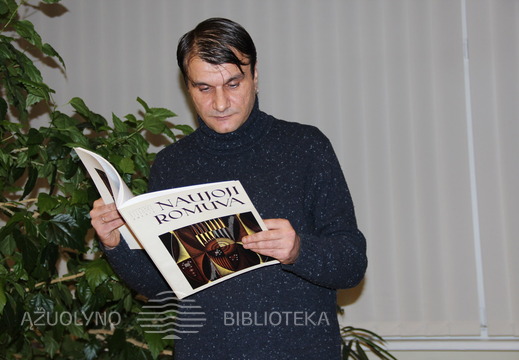 Žiūrovai turėjo galimybę išgirsti ir naujausių R. Stankevičiaus kūrinių