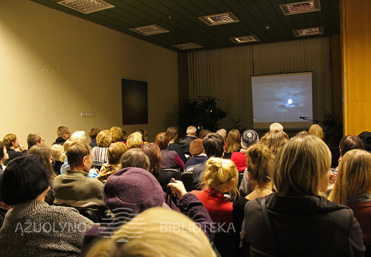 Susirinkusi gausi žiūrovų auditorija turėjo galimybę išvysti pagal V. V. Landsbergio dainas vaikų kurtus trumpametražius filmus